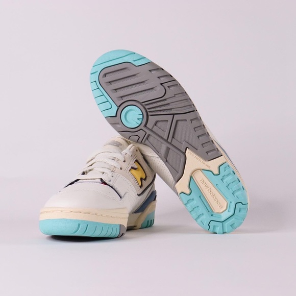 NEW BALANCE 550 SEA SALT SURF - Picture 6 of 7